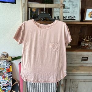Vuori Women's Short Sleeve Tee Pink